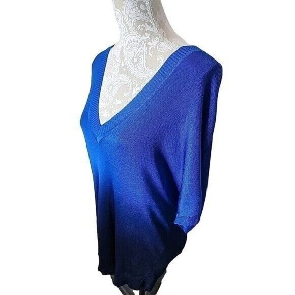 Chico’s Sweater Blue Ombre V-neck Slinky Knit Pullover NWT Women's Large - Picture 2 of 10